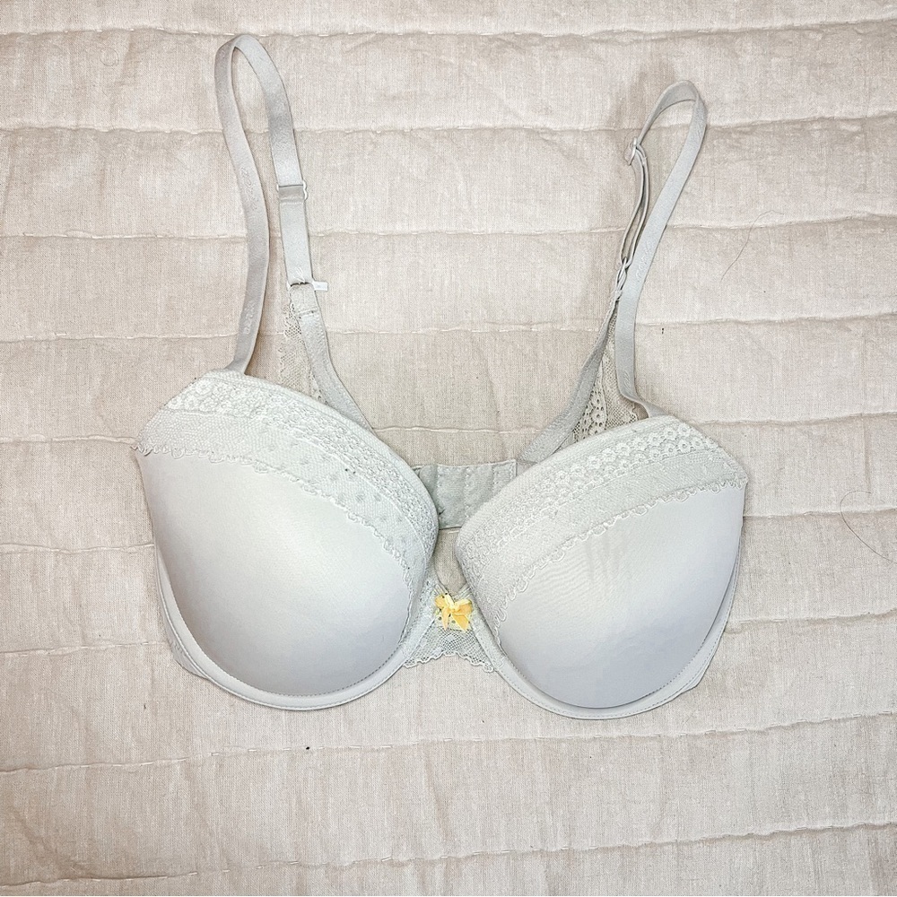 Aerie Grey Lace Trimmed Underwire Push Up Bra Size 32DDD